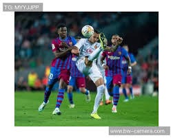 球迷：这队今天有夺冠气质